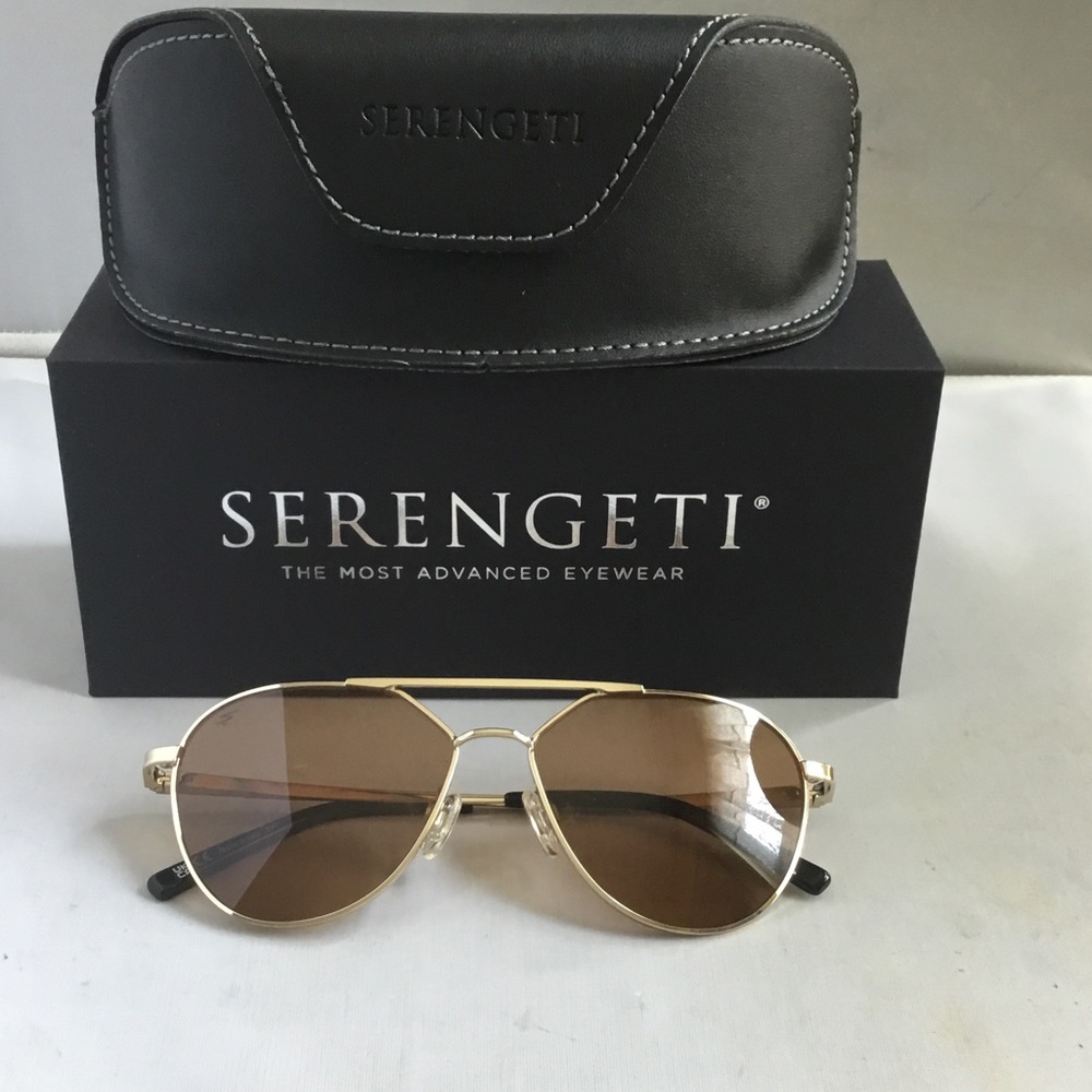 Serengeti Odell Men’s Polarized Driver.